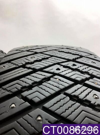 Goodyear Ultragrip Ice Arctic 225/50 R17 96T