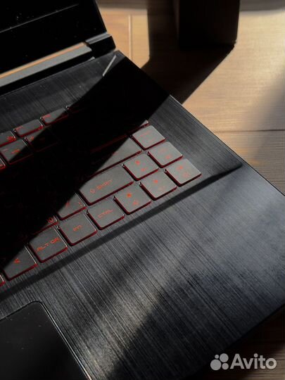 Игровой ноутбук msi g63