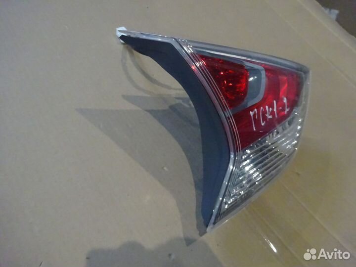 Фонарь крышки багажника правый Nissan X-Trail T32