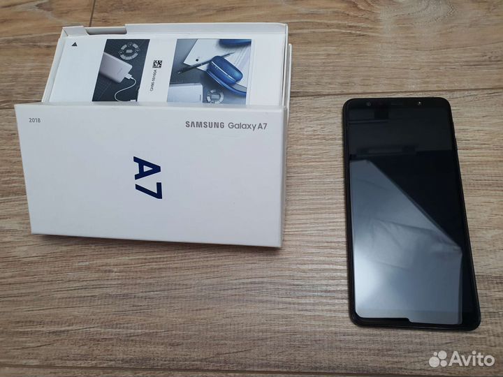 Телефон Samsung A7