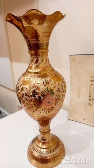 Вазы из латуни Индия