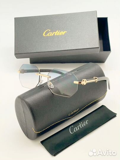 Солнцезащитные очки Cartier