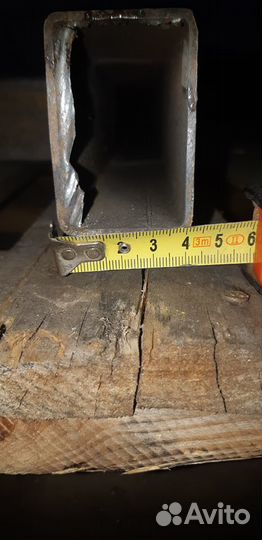 Металлический каркас для стеллажа