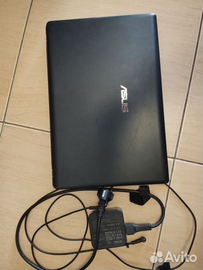 Ноутбук asus