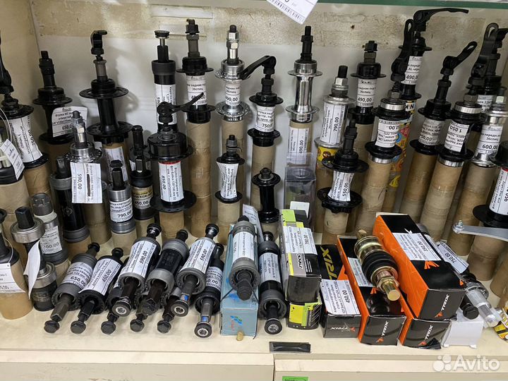 Втулка и каретка велосипедная (много)