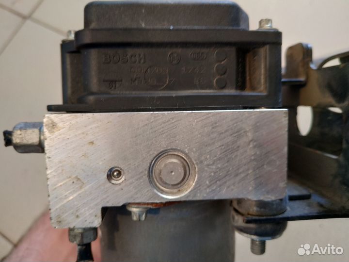 Блок abs Nissan Teana J32