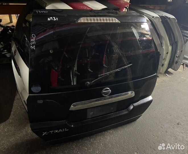 Крышка багажника Nissan X-trail T31