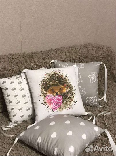 Бортики в детскую кроватку новые