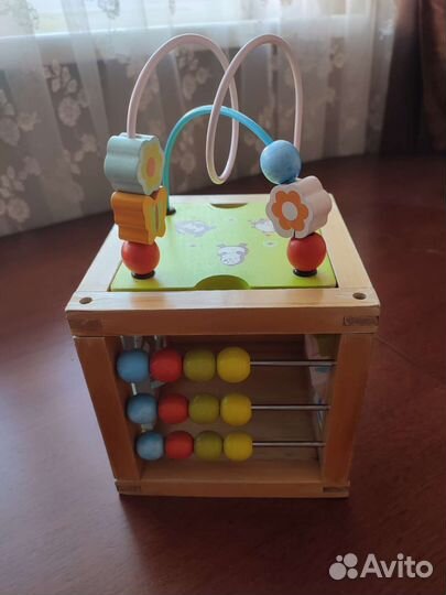 Развивающая игрушка