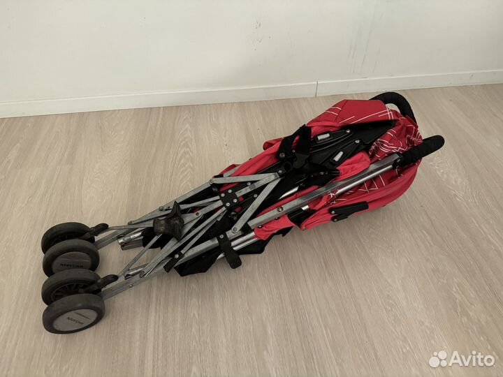 Детская коляска-трость Maclaren Triumph