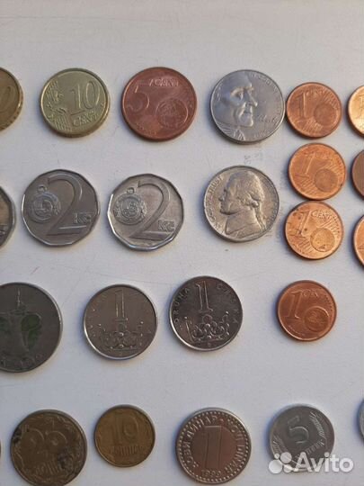 Разные старые монеты