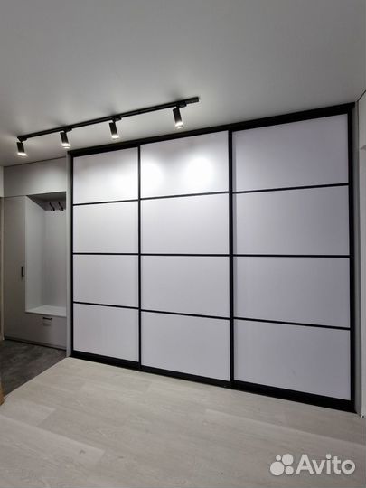 Шкаф на балкон