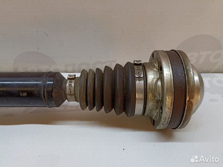 Привод в сборе передний правый Audi A3 8PA BZB