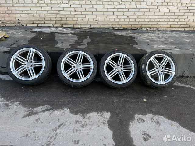 Комплект колес Audi TT RS 245/40 R19