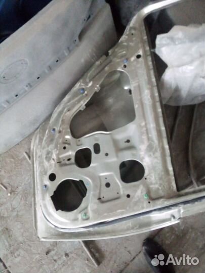 Дверь задняя левая Opel Insignia универсал