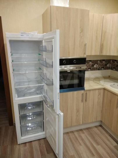 2-к. квартира, 65 м², 2/5 эт.