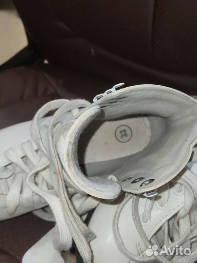 Коньки фигурные