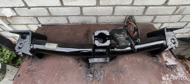 Прицепное устройство (фаркоп) для бмв