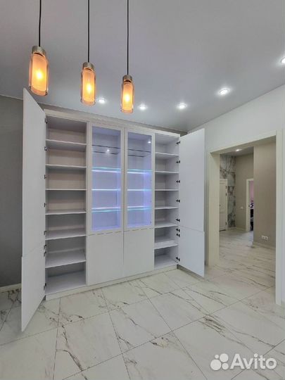 Встроенный шкаф