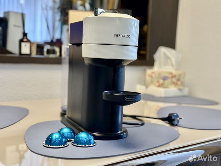 Капсульная кофемашина Nespresso vertuo с капсулами