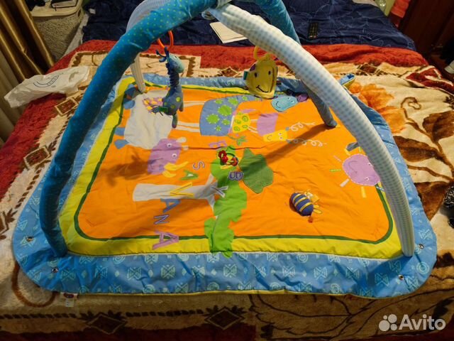 Развивающий коврик