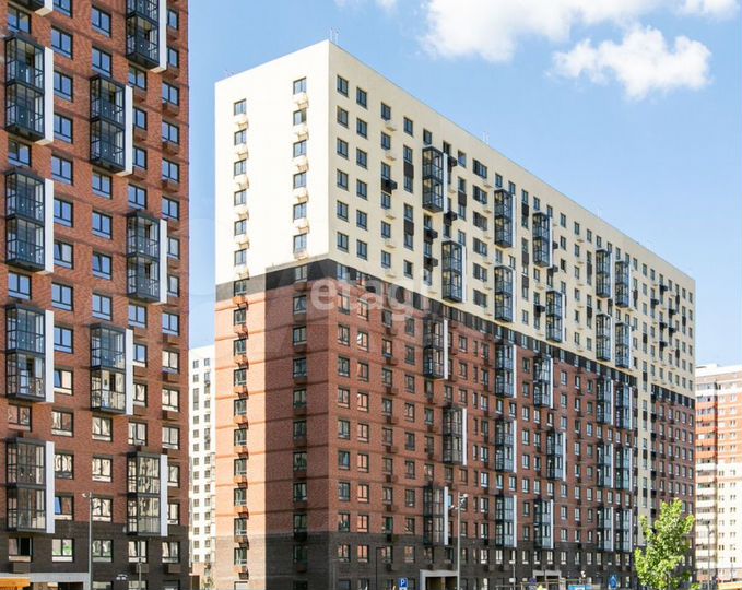 2-к. квартира, 43 м², 6/17 эт.