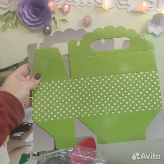 Коробка самосборная картонная