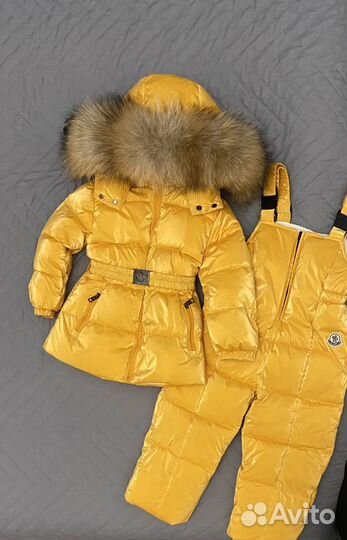 Moncler костюм новый