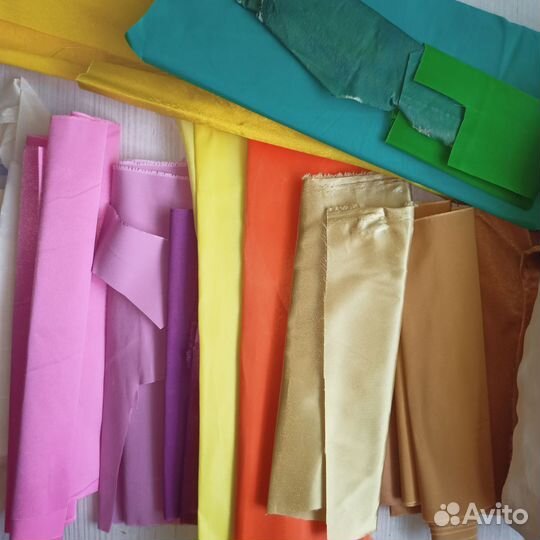 Шелк для изготовления цветов