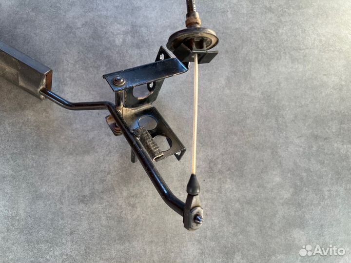 Педаль газа, тросик газ Audi a6/100 c4