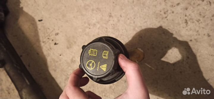 Бачок ford focus 3, 2