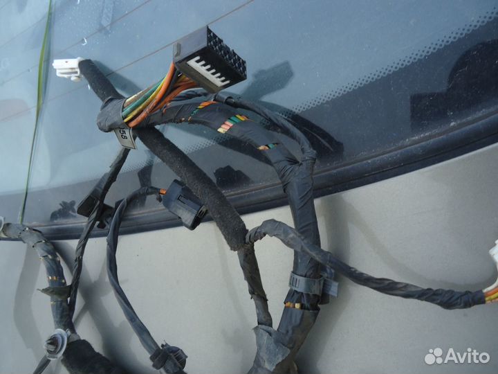 Проводка двери передней левой Kia Cerato 09-13