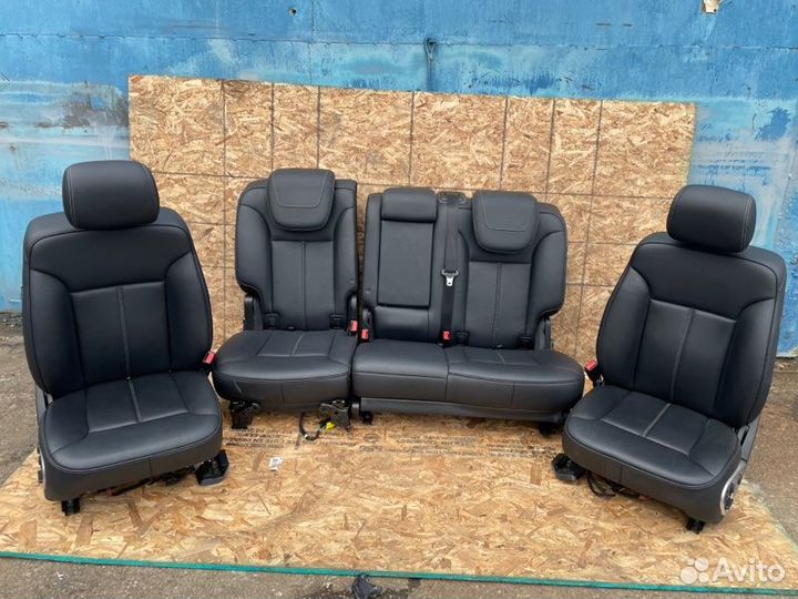 Кожаный салон Mercedes-Benz Gl X164 4.7 2012