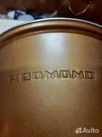 Чугуннок - кастрюля СССР. Чайник эмалиров. новый