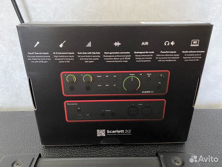 Аудиокарта Focusrite Scarlett 2i2 4 Generation