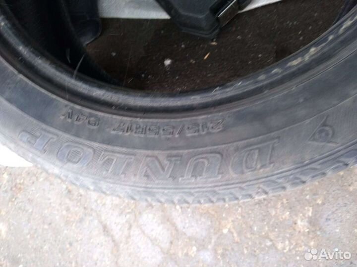 Dunlop SP Sport 270 215/55 R17