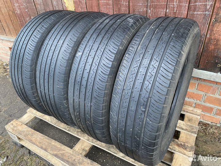 Dunlop Grandtrek ST30 225/65 R17 102H