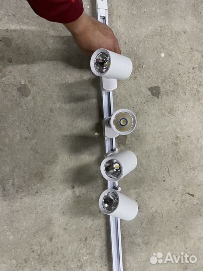 Светильник потолочный, настенный, на рейке