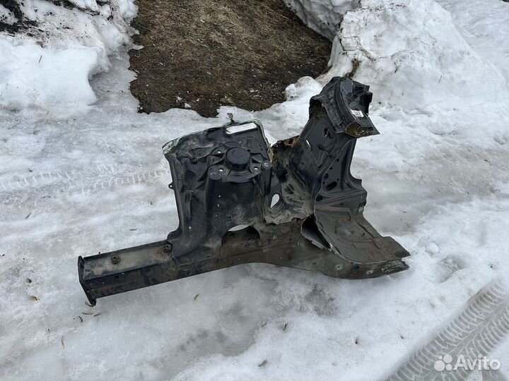 Лонжерон правый audi a6 с7