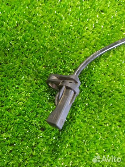 Датчик ABS пара передний правый Bmw 3-Series E90