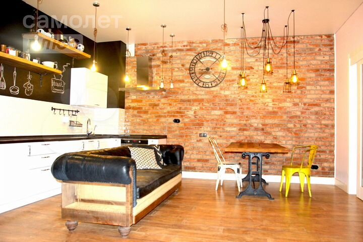 3-к. квартира, 76,6 м², 2/8 эт.