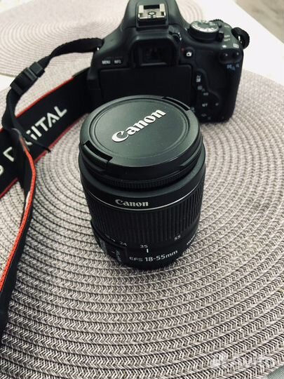 Зеркальный фотоаппарат canon 600d