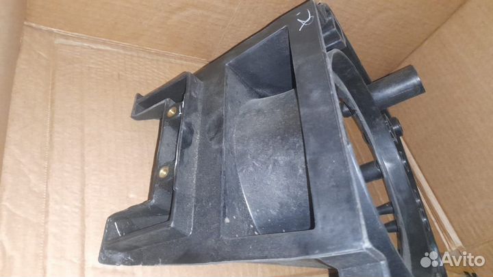 Суппорт водомета BRP Sea-Doo 3D 947 DI 271001531