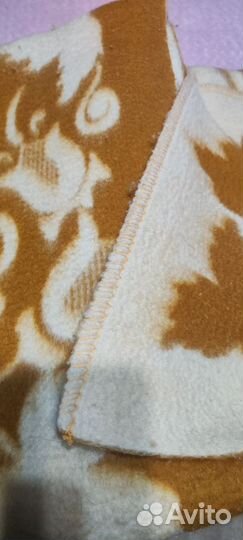 Одеяло из верблюжьей шерсти