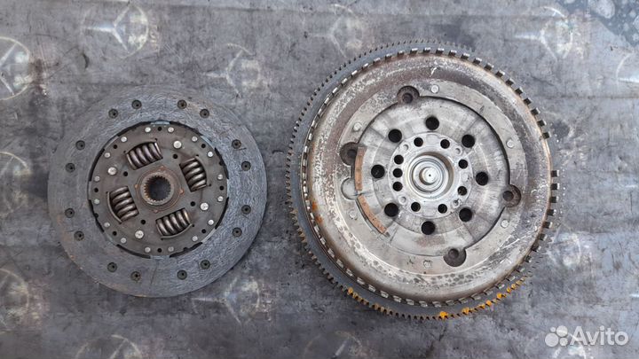 Мерседес Вито Маховик двухмассовый