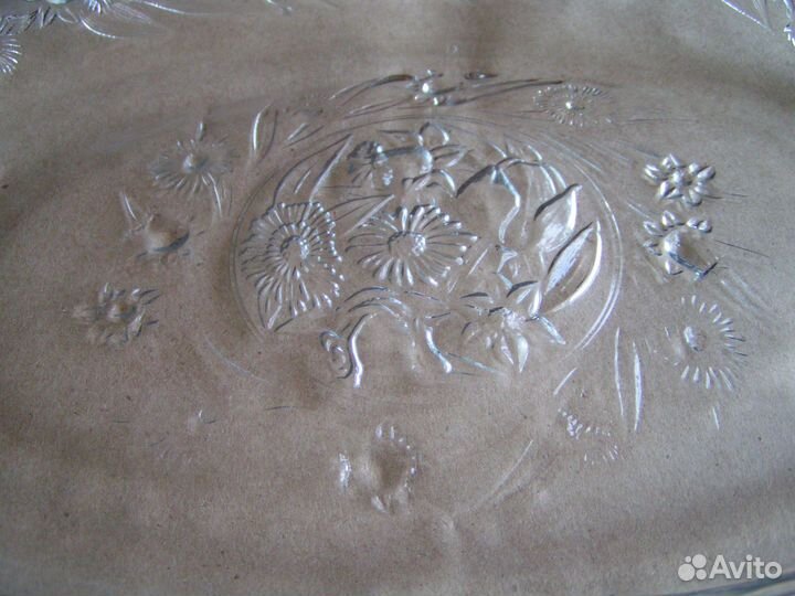 Блюдо стеклянное