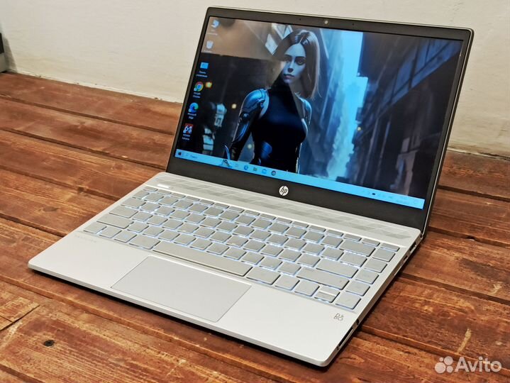Hp pavilion 13-an1080ur /Core i3 10gen / SSD 512