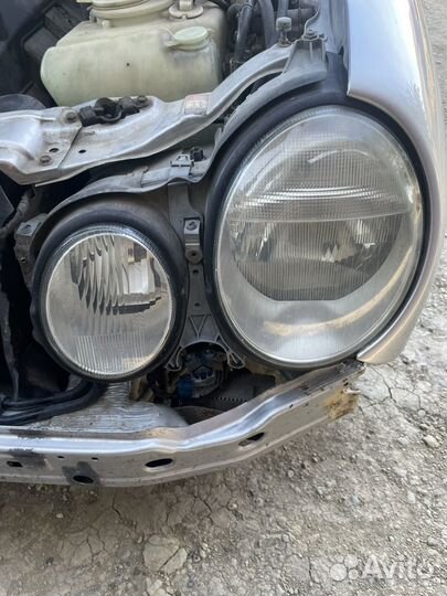 Фары ксенон мерседес w210
