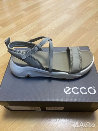 Сандалии новые оригинал Ecco Chunky 38,40