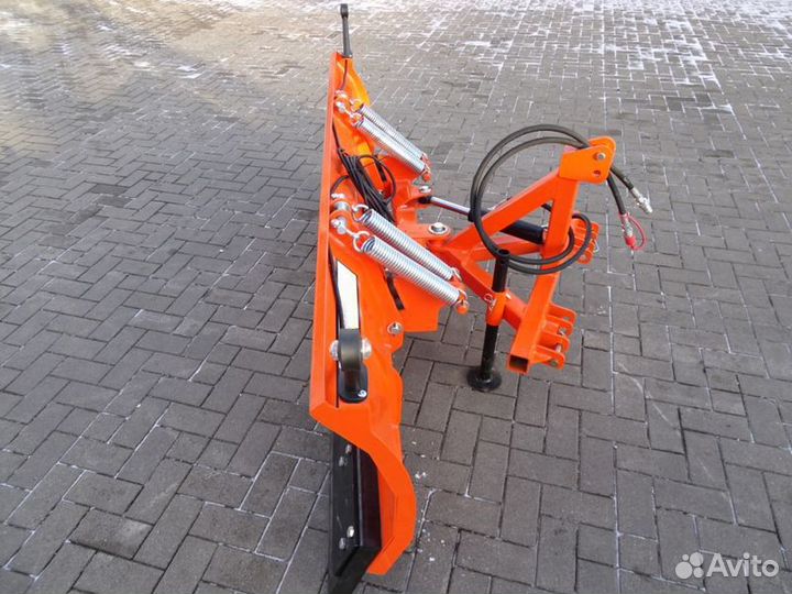 Грейдерный отвал на минитрактор